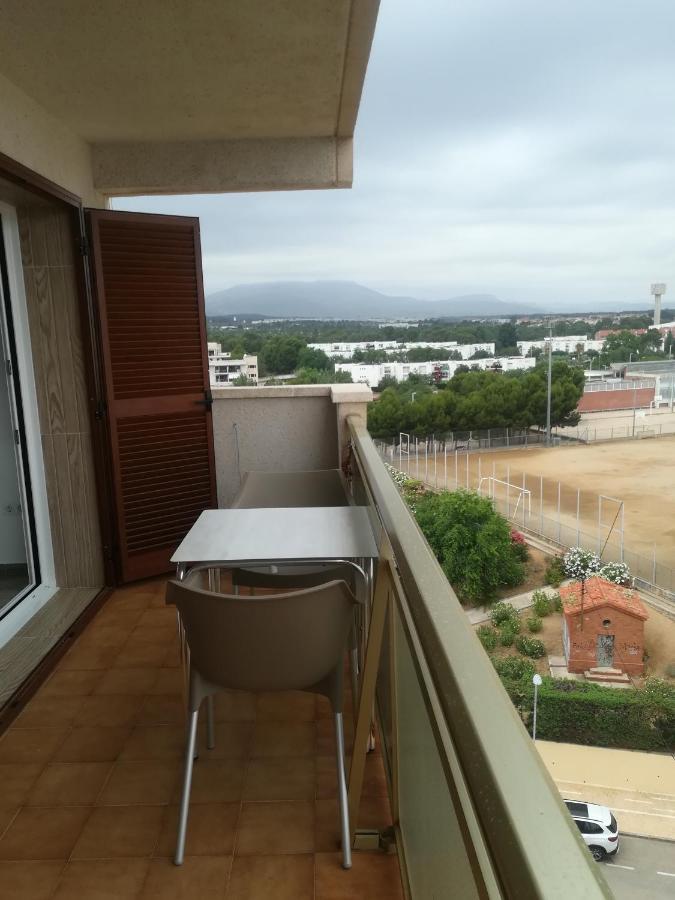Apartamento Con Vistas, Entre Mar Y Montana Hospitalet De L'Infant Exterior foto
